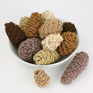 Haakpatroon dennenappel collectie